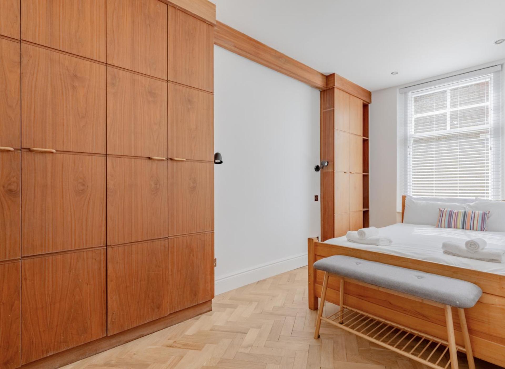 Luxurious 3bd Flat On Kings Road Heart Of Chelsea Apartment London