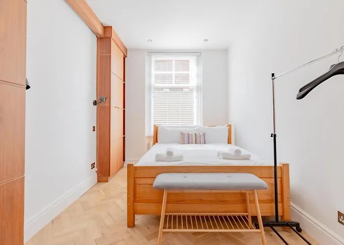 Luxurious 3Bd Flat On Kings Road Heart Of Chelsea