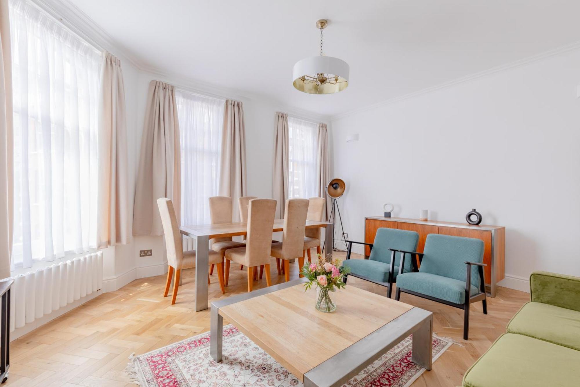 Apartment Luxurious 3bd Flat On Kings Road Heart Of Chelsea
